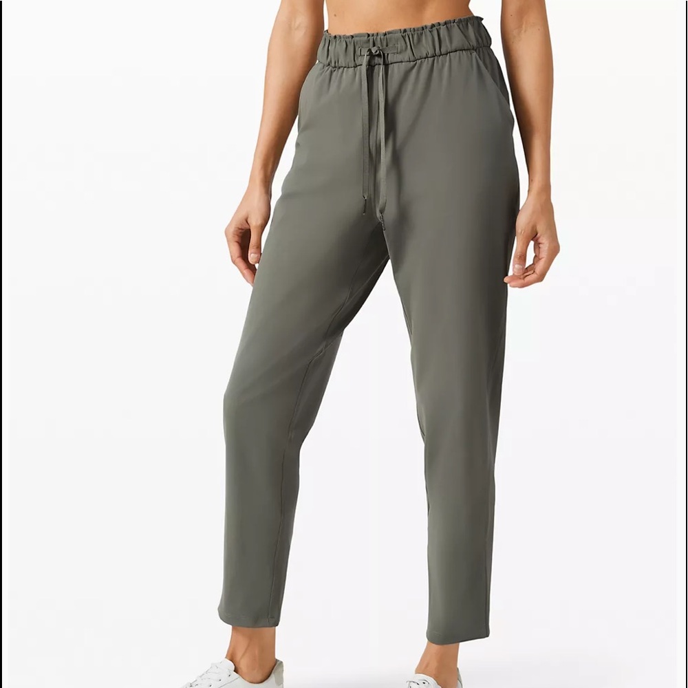 Lululemon Keep Moving Pant